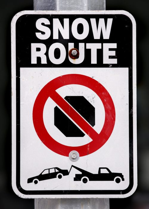 September 9, 2014 - 140909  -  Snow Route sign for a signage story. Photographed Tuesday, September 9, 2014. John Woods / Winnipeg Free Press