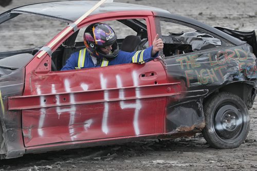 September 13, 2014 - 140913  -  The Teen Challenge Demolition Derby for charity at Red River Co-Op Speedway raises about $45,000 Saturday, September 13, 2014. John Woods / Winnipeg Free Press