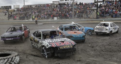 September 13, 2014 - 140913  -  The Teen Challenge Demolition Derby for charity at Red River Co-Op Speedway raises about $45,000 Saturday, September 13, 2014. John Woods / Winnipeg Free Press