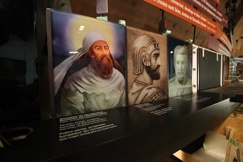 Tour of CMHR - Installation # 1 - Human Rights Over Time  Sept 17,  2014 Ruth Bonneville / Winnipeg Free Press