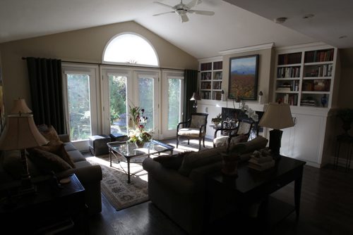 2 Oakgrove Bay in Assiniboine Woods (Charleswood) - Living Room-See  Todd Lewys story- Sept 23, 2014   (JOE BRYKSA / WINNIPEG FREE PRESS)¬