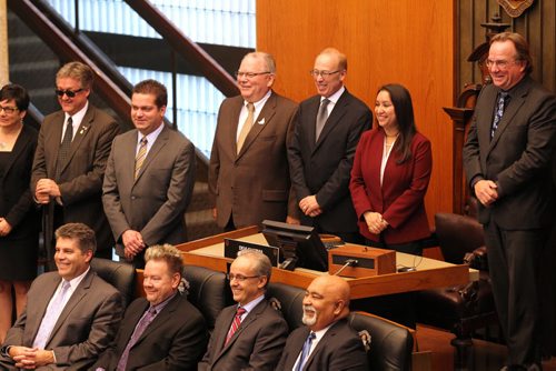 Mayor Sam Katz poses for a group photo with  members of council in his last council meeting at City Hall .   Sept 24,  2014 Ruth Bonneville / Winnipeg Free Press