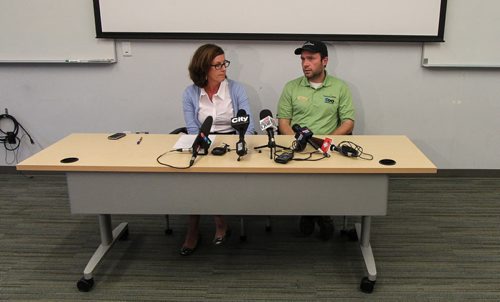 Margaret Redmond, president and CEO of the Assiniboine Park Conservancy (left) and Chris Enright, head of Veterinary Services for the Assiniboine Park Zoo announce that Baikal, the Zoo's adult male tiger, gained entry to the enclosure where the two young male tigers, Samkha and Vasili, were being housed. Once inside the enclosure a confrontation occurred between Baikal and Vasili that ultimately resulted in Baikal's death. 140925 - Thursday, September 25, 2014 -  (MIKE DEAL / WINNIPEG FREE PRESS)