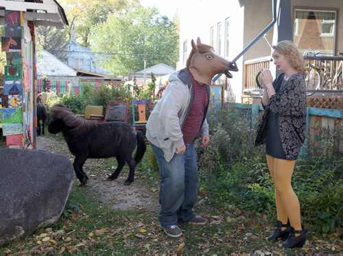 The sketch comedy series Sunnyside was shooting in West Broadway today, specifically on Langside St. between 149 and 161 (between Westminster and Sara Avenues.- Alice Moran( Playing Sarah) and Pat Thornton (Playing Garth- with horse head)-See Randall King story- Sept 26, 2014   (JOE BRYKSA / WINNIPEG FREE PRESS)