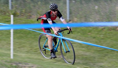 The MennoCross cyclocross race at the Canadian Mennonite University, Saturday, September 27, 2014. (TREVOR HAGAN/WINNIPEG FREE PRESS)