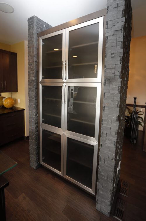 kitchen pantry -HOMES . 3 Orchard  Gate  a Sterling Home in Oak Bluff West SEPT  29 2014 / KEN GIGLIOTTI / WINNIPEG FREE PRESS