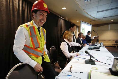 September 29, 2014 - 140929  -  Michel Fillion wore a safety vest and hard hat to an CAA infrastructure debate. Mayoral candidates Brian Bowman, Michel Fillion, Paula Havixbeck, Robert Falcon Ouellette, David Sanders, Gord Steeves and Judy Wasylycia-Leis were on hand to debate the issues at a CAA forum in Winnipeg, Monday, September 29, 2014. John Woods / Winnipeg Free Press