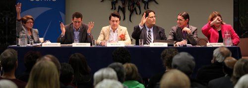 Mayoral candidates vie to address a packed house on Wellington Crescent Wednesday evening. See story. October 30, 2014 - (Phil Hossack / Winnipeg Free Press)