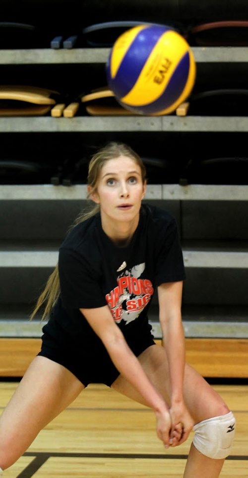 Caleigh Dobie at a team workout Wednesday afternoon at the U of M's Investors Group Athletic Centre. See story. October 30, 2014 - (Phil Hossack / Winnipeg Free Press) University of Manitoba bison women's volleyball