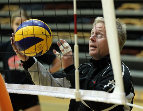 UofM Volleyball coach Ken Bentley at a team workout Wednesday afternoon at the U of M's Investors Group Athletic Centre. See story. October 30, 2014 - (Phil Hossack / Winnipeg Free Press) University of Manitoba bison women's volleyball