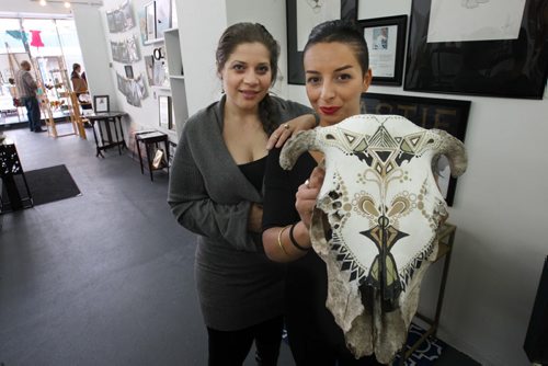 Flash  Handmade @Vintage Boutique and Etsy Pop-Up Shop Artist Hely Schumann with Katerina Pappas, left, - 438 Graham Ave.- See Murray McNiel story- Oct 07, 2014   (JOE BRYKSA / WINNIPEG FREE PRESS)