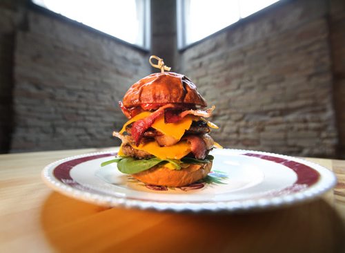 Restaurant Review, Maw's Garage Eatery & Bar. Executive Chef Jared Gossen.  Charlie Sheen Burger,   Oct 08,  2014 Ruth Bonneville / Winnipeg Free Press