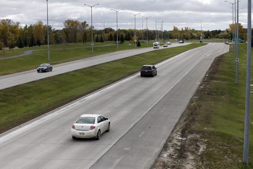 Infrastructure story 49.8 , $60million  William R. Clement Parkway  extension Grant Ave to Wilkes Ave  St. story by Mary Agnes Welch and Bart Kives  Oct. 8 2014 / KEN GIGLIOTTI / WINNIPEG FREE PRESS