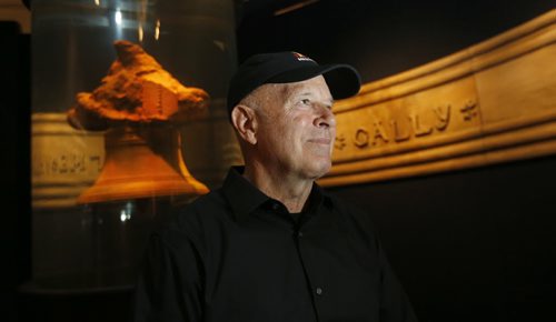 ENT. With ships bell ,   Underwater explorer Barry Clifford who found the sunken ship that is the focus of the Manitoba Museum exhibition Real Pirates: The Untold Story of the Whydah from Slave Ship to Pirate Ship opening Oct. 17. Oct. 9 2014 / KEN GIGLIOTTI / WINNIPEG FREE PRESS