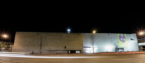 The Winnipeg Art Gallery at night.  For City Beautiful book 140902 - Tuesday, September 02, 2014 - (Melissa Tait / Winnipeg Free Press)