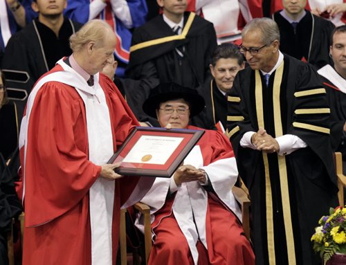From left,  Canadian thinker John Ralston Saul received an Honorary Doctor of Laws, Lt. Gov. Philip Lee and University of Winnipeg Chancellor Robert Silver at  the 2014 Autumn Convocation Ceremony at the U of W  Duckworth Centre Friday morning.   see release Wayne Glowacki / Winnipeg Free Press Oct.17 2014