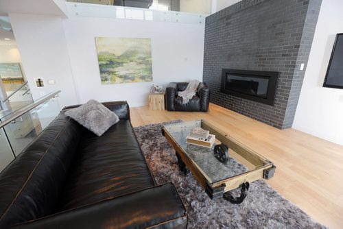 livingroom . HOMES . 29 East Plains Dr. In Sage Creek  Oct. 21 2014 / KEN GIGLIOTTI / WINNIPEG FREE PRESS