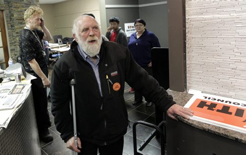 Harvey Smith with his supporters in his campaign HQ on election night.Wayne Glowacki/Winnipeg Free Press Oct.22¤ 2014
