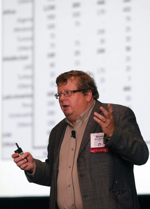 BIZ . Bruce Burnett of the Canadian Wheat Board speaking at big cereal grain conference on harvest results. Story by Martin Cash . Oct. 29 2014 / KEN GIGLIOTTI / WINNIPEG FREE PRESS