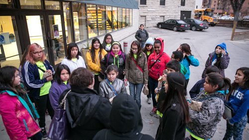 Teacher Julie Phillips gives final instructions to Waywayseecappo students before they head to MTS Centre for We Day. Waywaysecappo at We Day Manitoba 2014.  141029 - Wednesday, October 29, 2014 - (Melissa Tait / Winnipeg Free Press)