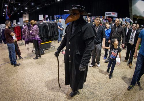 Building elaborate costumes for Winnipeg's Comic Con (C4) is becoming more mainstream every year. Shane Wright made his Plague Doctor costume which is based off of real designs and has been portrayed in several movies and video games. 141102 - Sunday, November 02, 2014 -  (MIKE DEAL / WINNIPEG FREE PRESS)