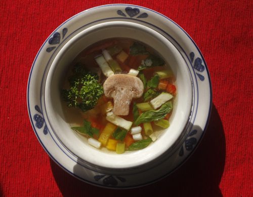 Entertainment / Food section. Chicken Noodle Soup. This is for the November 12 Food Front.  Wendy King story.   WAYNE GLOWACKI / WINNIPEG FREE PRESS) Nov.6 2014