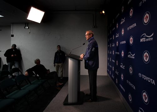 Winnipeg Jets Coach Paul Maurice speaks to  reporters Friday at the MTS Center. See Story. November 7, 2014 - (Phil Hossack / Winnipeg Free Press)