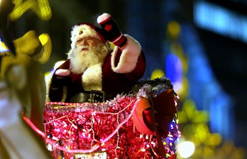 Santa Claus Parade, Saturday, November 15, 2014. (TREVOR HAGAN/WINNIPEG FREE PRESS)