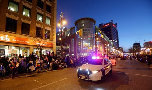 Santa Claus Parade, Saturday, November 15, 2014. (TREVOR HAGAN/WINNIPEG FREE PRESS)