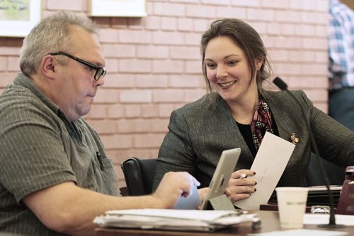 November 17, 2014 - 141117  -  Winnipeg School Division Trustees Mike Babinsky and Sherri Rollins speak at a board meeting  Monday, November 17, 2014. John Woods / Winnipeg Free Press