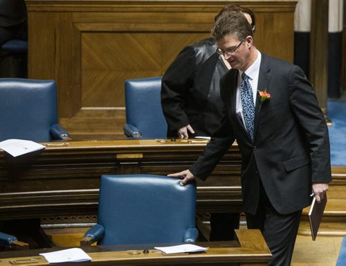 Andrew Swan (Minto) at his new seat as a backbench NDP MLA and one of the rebel gang of five inside the Manitoba Legislative Assembly Chambers before the speech from the throne Thursday afternoon. 141120 - Thursday, November 20, 2014 -  (MIKE DEAL / WINNIPEG FREE PRESS)