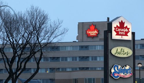 Outside shots of Canad Inns Hotel Polo Park Winnipeg. Nov 25,  2014 Ruth Bonneville / Winnipeg Free Press