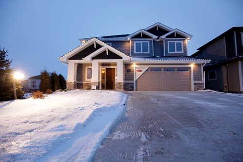 Homes shoot.  Kensington HomesÄô  agent Sabie Brar, 143 Lake Bend Road in Bridgwater Lakes. Nov 28,  2014 Ruth Bonneville / Winnipeg Free Press