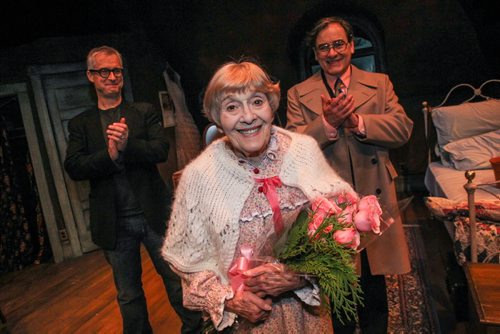 Doreen Brownstone, the 92-year-old actress gives her final main stage bow Sunday, at the closing performance of Vigil by Morris Panych at Prairie Theatre Exchange.   PTE artistic director Robert Metcalfe (left) and actor Michael Spencer-Davis (right) clap after Metcalfe presented Doreen with some flowers as she finished over five decades of performing on Winnipeg stages.  141207 - Sunday, December 07, 2014 -  (MIKE DEAL / WINNIPEG FREE PRESS)