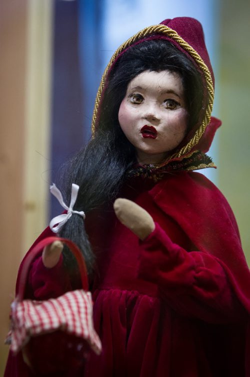 The Eatons Fairytale Vignettes on display at The Childrens Museum. Little Red Riding Hood 141209 - Tuesday, December 09, 2014 -  (MIKE DEAL / WINNIPEG FREE PRESS)