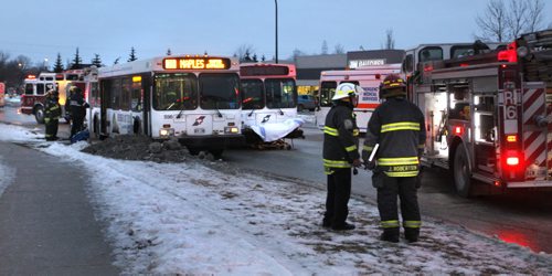 Two Winnipeg Transit Buses collided on Mapleglen Dr. Monday morning. Wayne Glowacki / Winnipeg Free Press Dec.15 2014