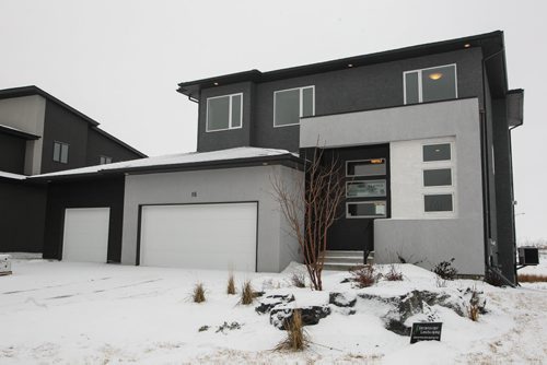 New Home 16 Waterstone Drive 141222 - Monday, December 22, 2014 -  (MIKE DEAL / WINNIPEG FREE PRESS)