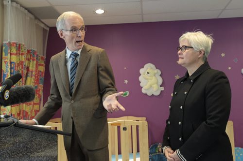 Christine Melnick with Steve Ashton for his announcement Monday held at the Morrow Avenue Child Care for new support for child care. Larry Kusch story. Wayne Glowacki Winnipeg Free Press Jan. 5 2015