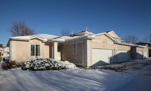 Re-sale Home/Condo 30-650 Warde Ave 150107 - Wednesday, January 07, 2015 -  (MIKE DEAL / WINNIPEG FREE PRESS)