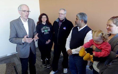 LOCAL NEWS - At the 2nd Floor Chief Peguis Business Centre, Steve Ashton pledges a series of initiatives aimed at renewing the Manitoba New Democratic Party and renewing trust with Manitobans. Here he talks to some supporters. BORIS MINKEVICH /WINNIPEG FREE PRESS. January 12, 2015