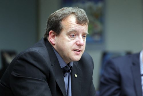 LOCAL - EDIT - Dr. Chris Simpson, CMA President. Canadian Medical Association. Visit to the Winnipeg Free Press editorial board boardroom. BORIS MINKEVICH /WINNIPEG FREE PRESS. January 13, 2015