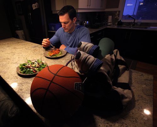 Tyler Kasper likes to prepare a healthy feast post workout, see Tim Shantz re The 6-Month Total Body Tune-Up: You Are What You Eat. January 21, 2015 - (Phil Hossack / Winnipeg Free Press)