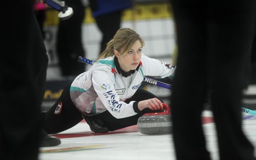 Michelle Montford during game against Wiwcharuk at the Scotties Tournament of Hearts in Winkler Wednesday. Montford wins the game 9 - 2. Jan 21 / 2014  Ruth Bonneville / Winnipeg Free Press.