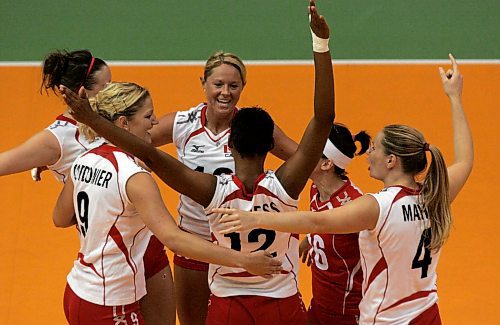 BORIS MINKEVICH / WINNIPEG FREE PRESS  070918 Canada vs. Puerto Rico Womens Volleyball at the Investors Group Centre. Team Canada celebrates after winning the second set.