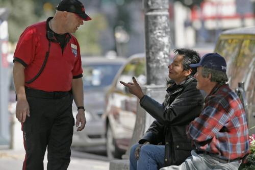 John Woods / Winnipeg Free Press / September 19/07- 070919  - Downtown Biz patrol talks with people who were panhandling on Portage Avenue Wednesday, September 19/07.