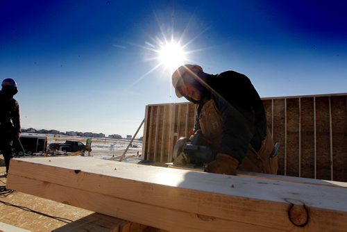 LOCAL 49.8 - New home construction. Generic shots. BORIS MINKEVICH / WINNIPEG FREE PRESS  FEB. 3, 2015