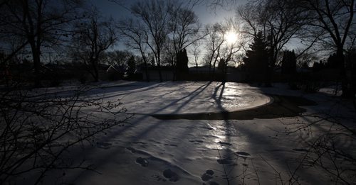 A wading pool next to the Vince Leigh Community Centre is to be closed and decommissioned according to a leaked city budget report. See Aldo Santin story. February 4, 2015 - (Phil Hossack / Winnipeg Free Press)