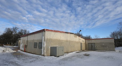 The East End Cultural and Leisure Centre on Larsen Ave.  This place is part of the proposed recreation cuts in the 2015 operating budget.  Adam Wazny story  Wayne Glowacki/Winnipeg Free Press Feb.5  2015