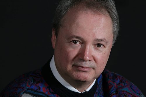 Portrait of Free Press reporter Kevin Rollason.   Feb 13, 2015 Ruth Bonneville / Winnipeg Free Press staff mug