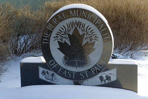 LOCAL - Signs and surroundings around the RM's that are in story. East St. Paul. BORIS MINKEVICH / WINNIPEG FREE PRESS  FEB. 13, 2015